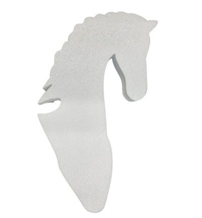 Piepschuim paardenhoofd van 30 cm, een lichte styropor basis voor creatieve Powertex- en mixed-media projecten.